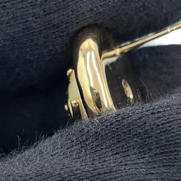 CHANEL CC Logo Faux Pearl Earrings Gold Plated/Faux Pearl - Picture 6 of 11